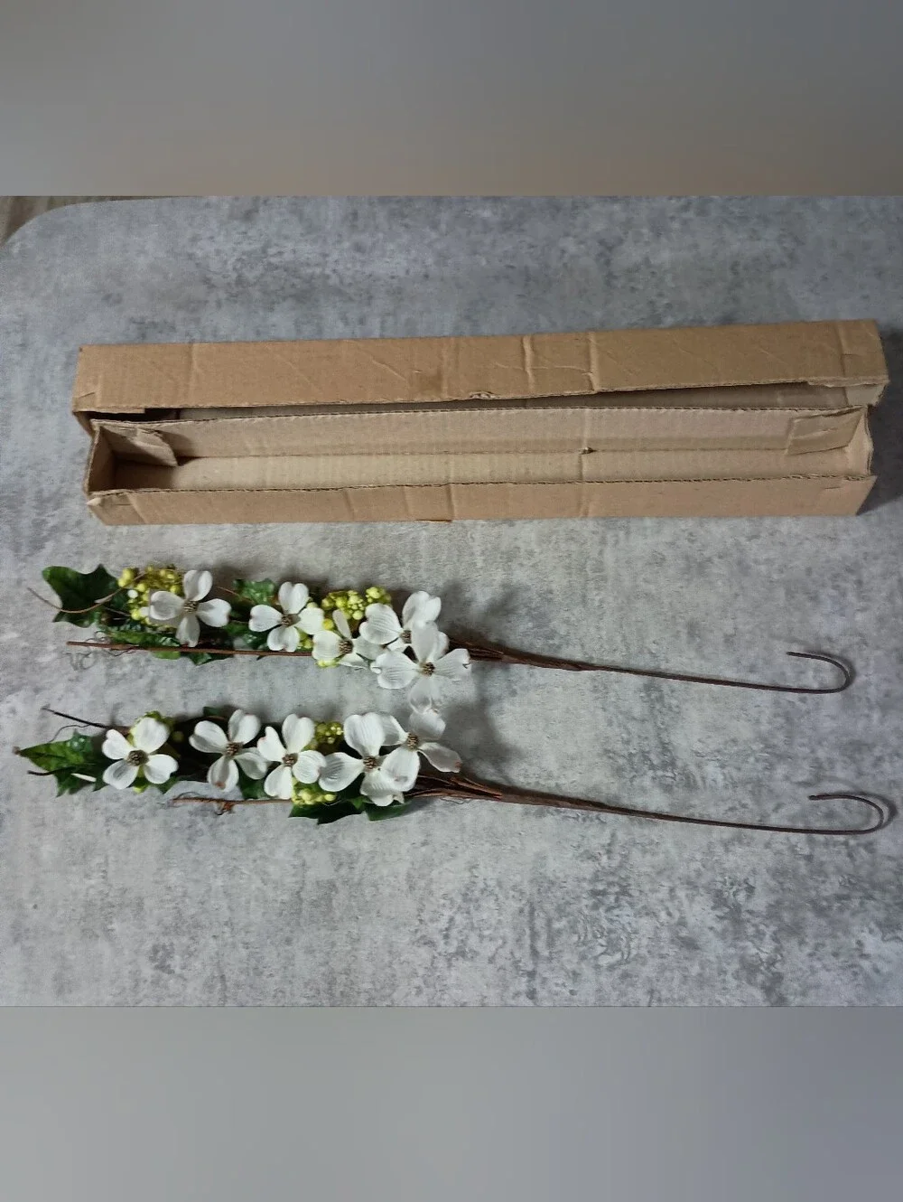 Home Interiors White Faux Dogwood Garland Pair